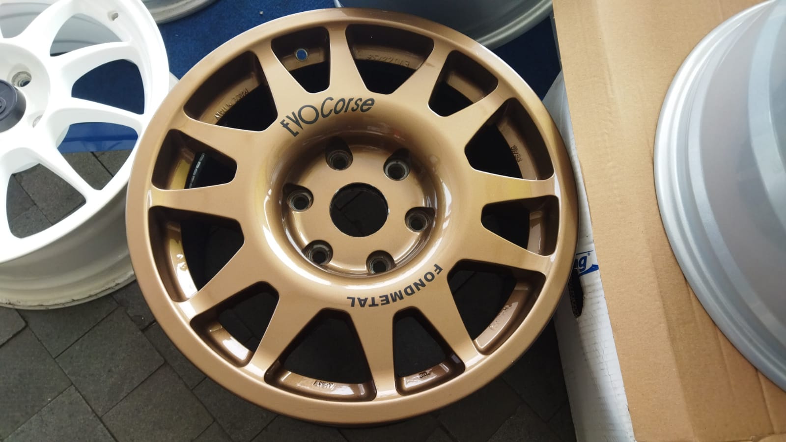 Deretan Velg Mobil Paling Mahal Yang Dijual di IWD 2023 Velg Evo Corse bekas harga stabil di Rp 32 Jutaan