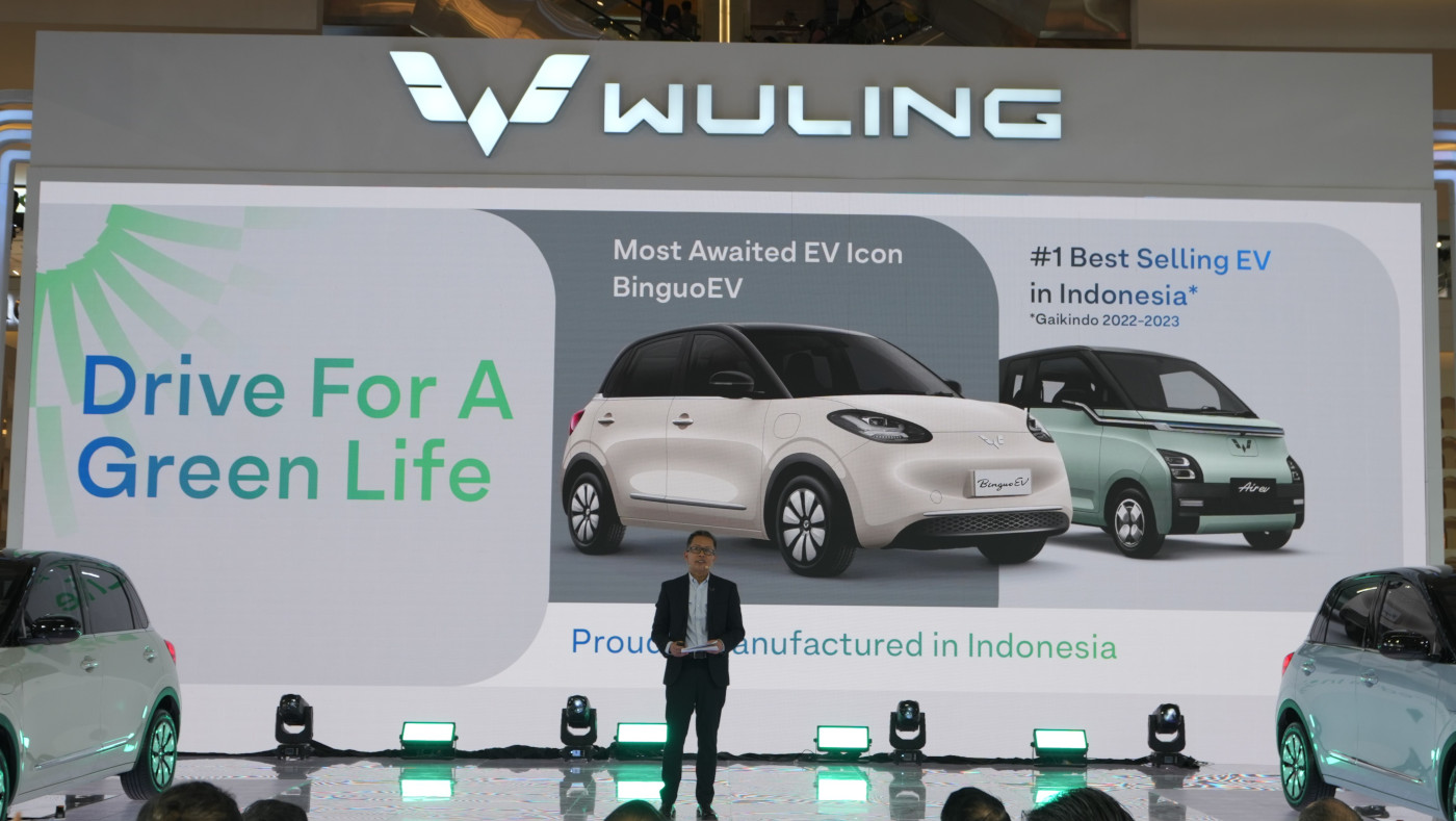 Garansi umum kendaraan Wuling sampai dengan 3 tahun atau 100.000 km