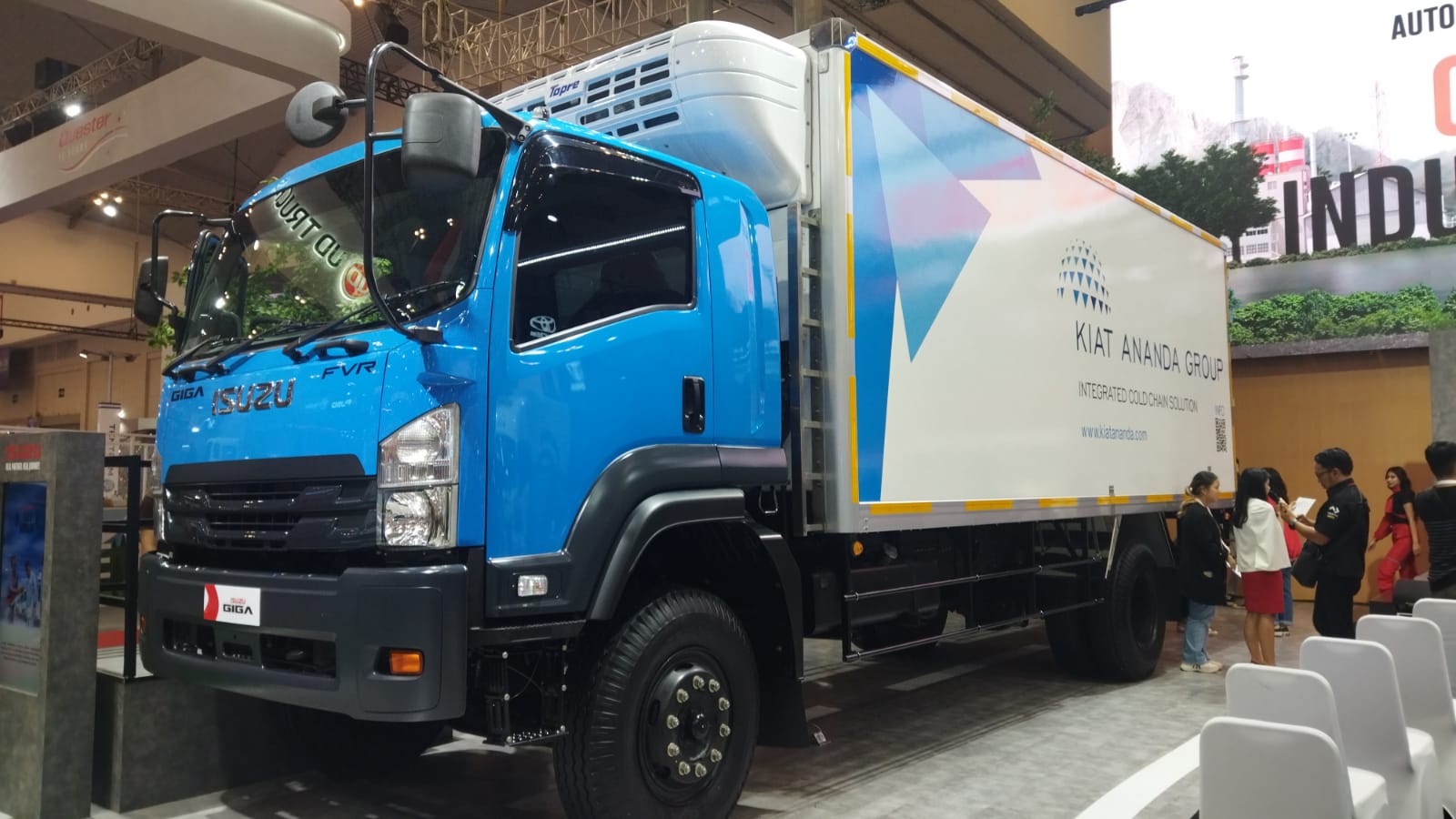 Penjualan isuzu Giga dari sektor komersial meningkat pesat