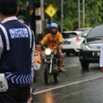Viral Petugas Dishub Setop Mobil Pribadi, Apa Sebenarnya Wewenang Petugas Dishub di Jalan Raya?