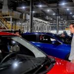 Presiden Jokowi Beri Lampu Hijau, Mobil VinFast Siap Melenggang di Indonesia dan Debut di IIMS 2024! - Tuwaga