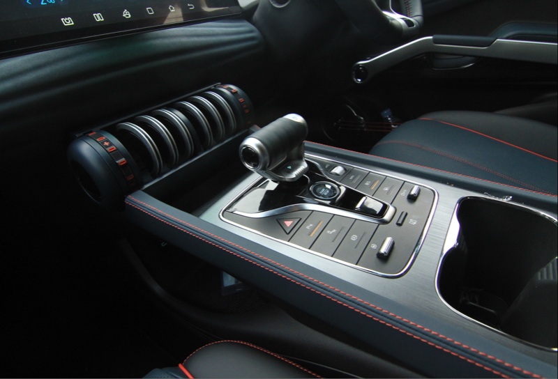 Mobil listrik BYD Atto 3