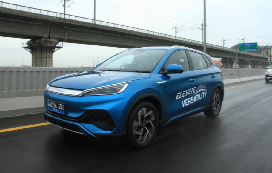 mobil listrik byd atto 3