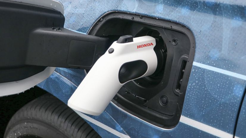 Fitur kunci kombinasi plug-in dengan teknologi sel bahan bakar