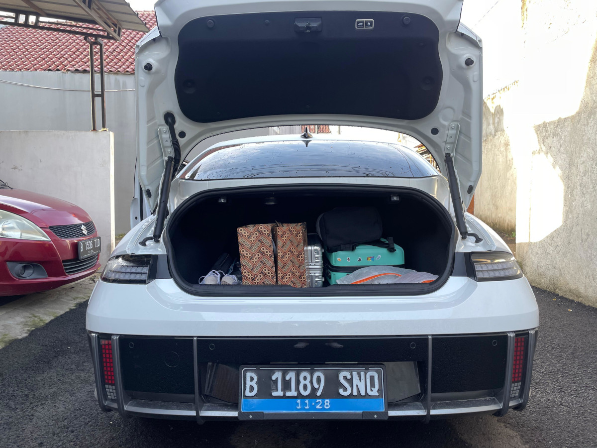 Bagasi luas mampu mengkomodir berbagai barang bawan