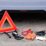 Ragam Alat Darurat di Dalam Mobil Wajib Dibawa Setiap Saat - Tuwaga