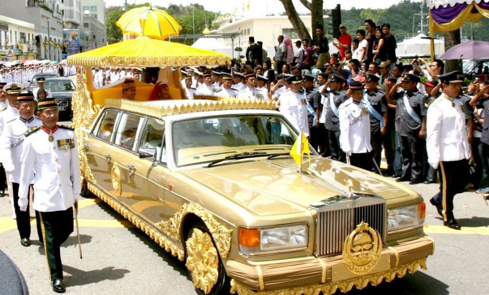 Mobil pangeran mateen