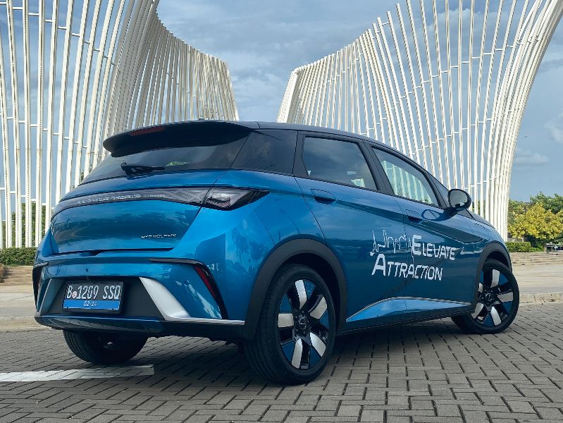 Test Drive BYD Dolphin