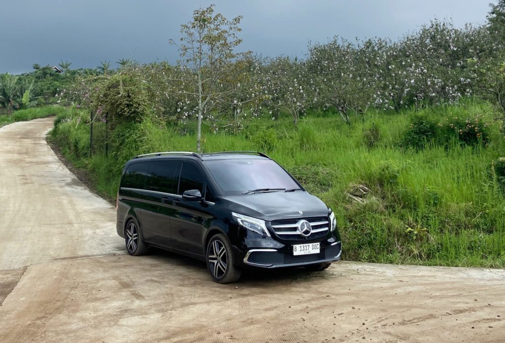 Daftar harga Mercedes-Benz Mei 2024