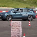 CES 2024 : Mobil BMW Bisa Parkir Valet Otomatis dan Main Game di Kabin - Tuwaga