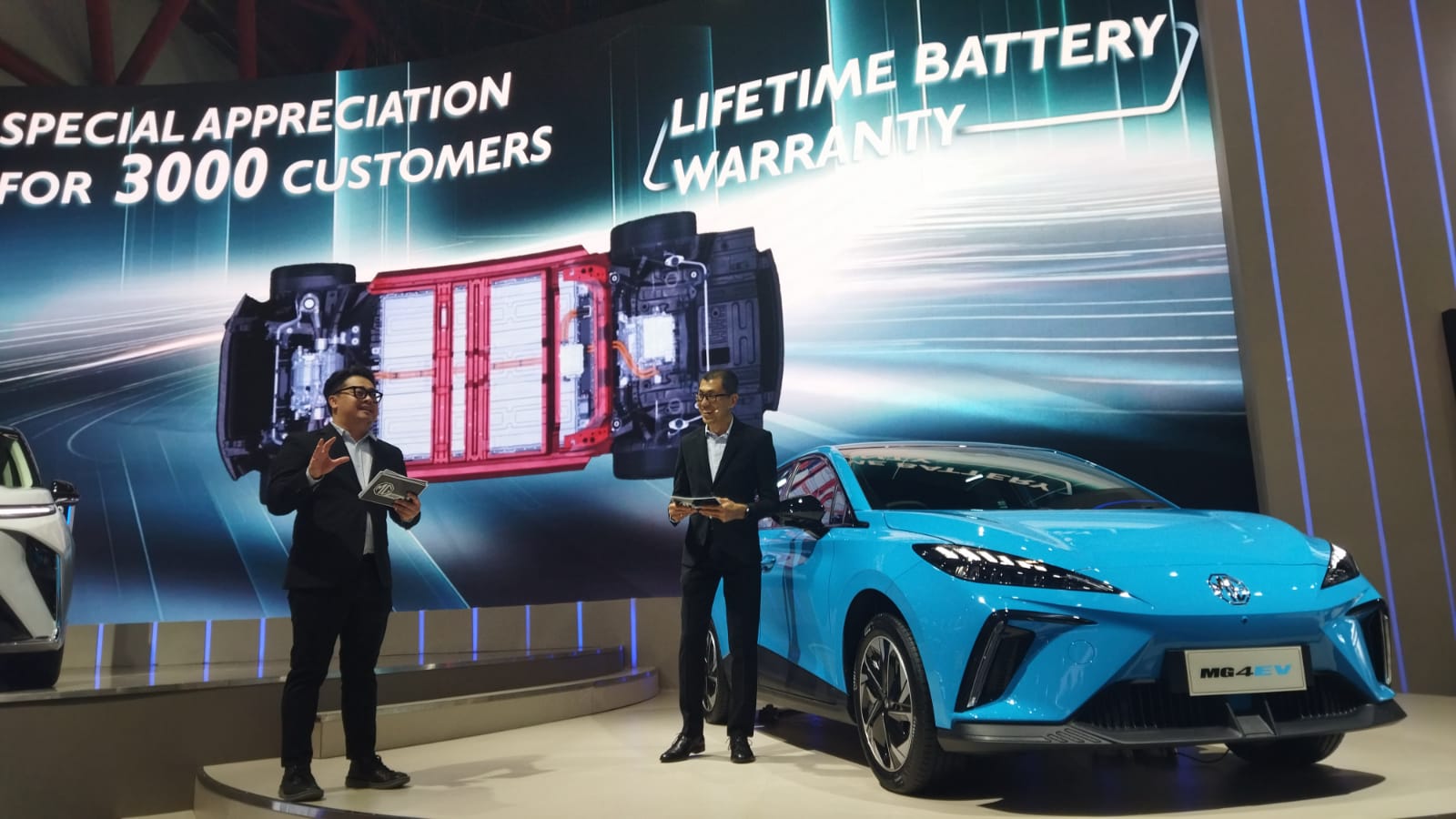 Donald Rachmat, COO MG Motor Indonesia umbar harga MG 4 EV CKD 