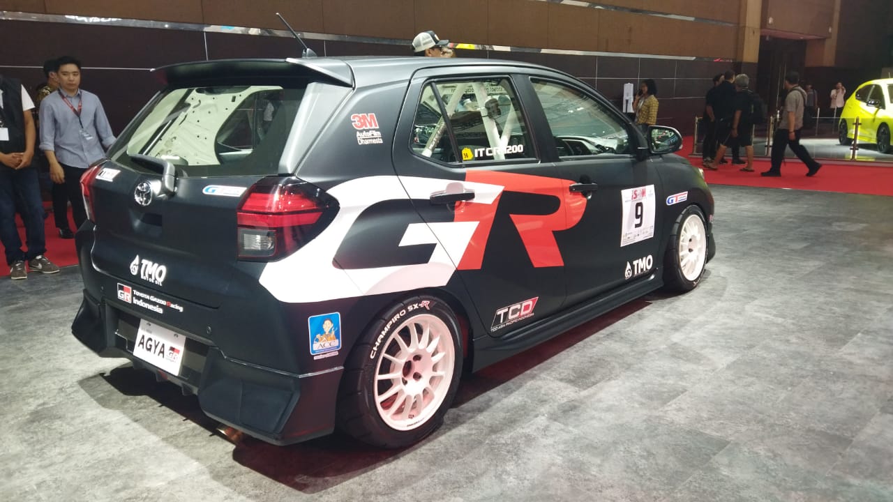 Livery baru membawa semangat Pushing the Limit for the Better