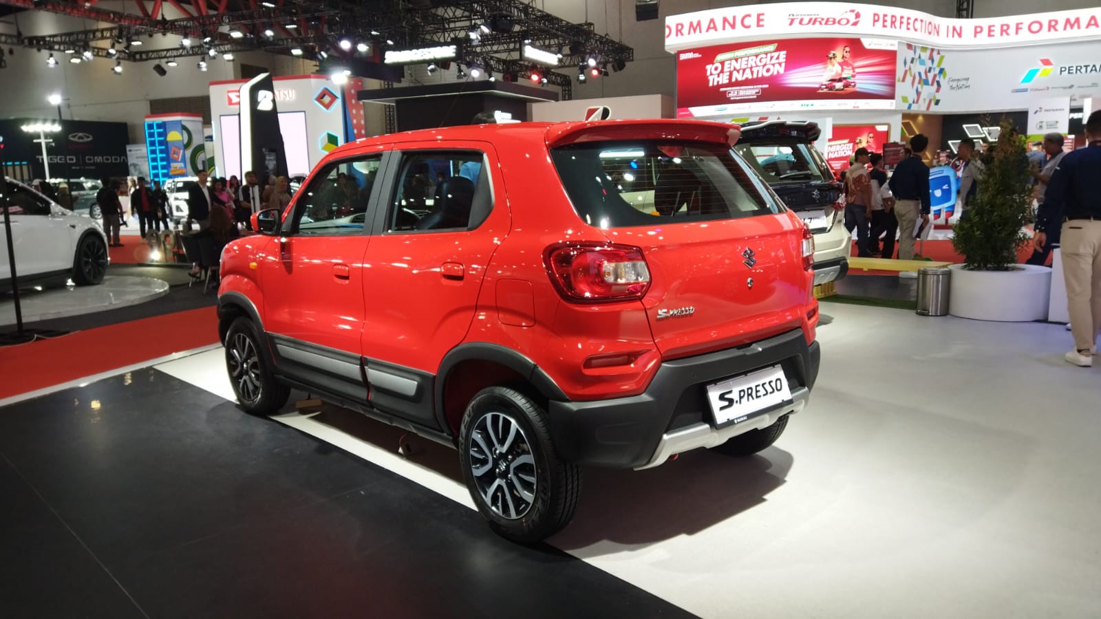 Beberapa kelengkapan di S-Presso masih tergolong biasa