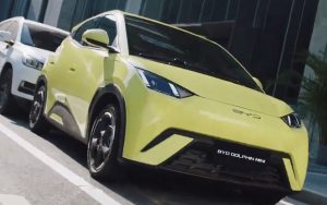 Kenalan Dengan BYD Dolphin Mini Harga Cuma Rp 300 Jutaan