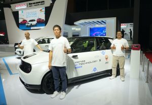 Mobil Elektrifikasi Honda Turun Gunung Manjakan Turis Yang Ikut Jakarta Good Guide