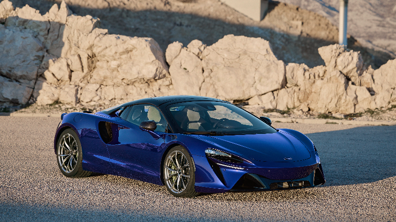 McLaren Artura Spider