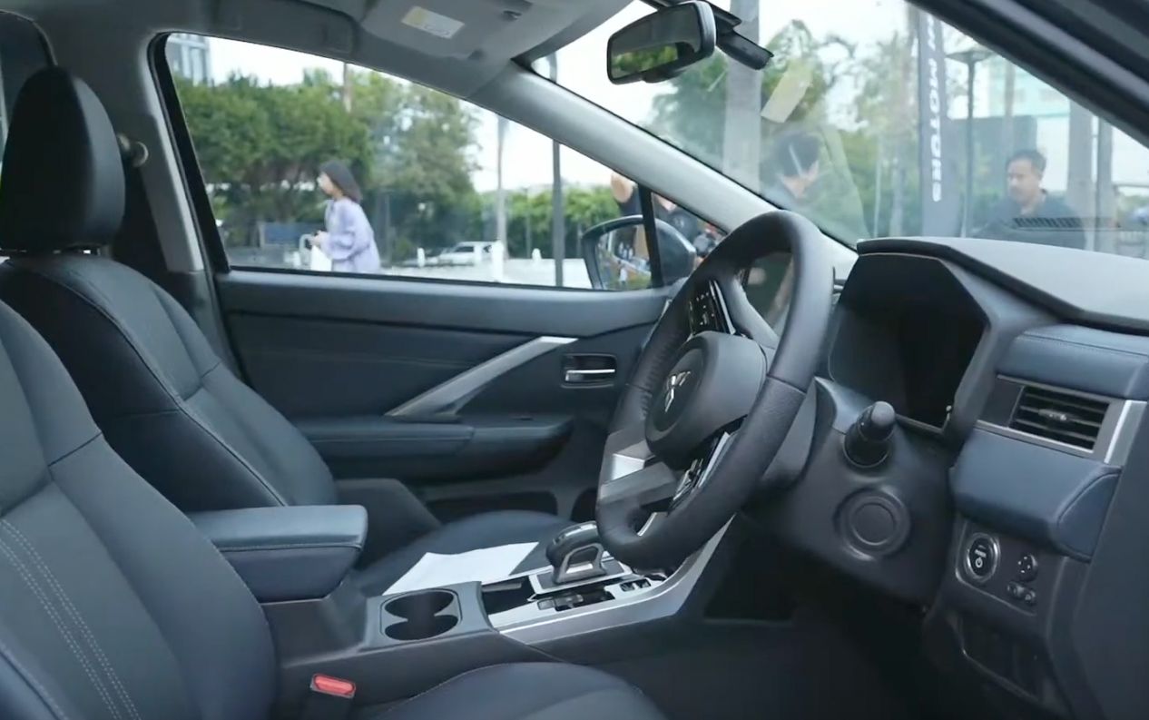 Spesifikasi Xpander Hybrid