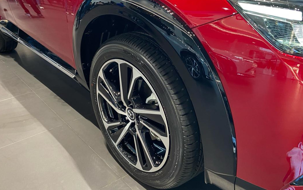 Desain pelek spesifikasi Mazda CX-3 2024 lebih menawan