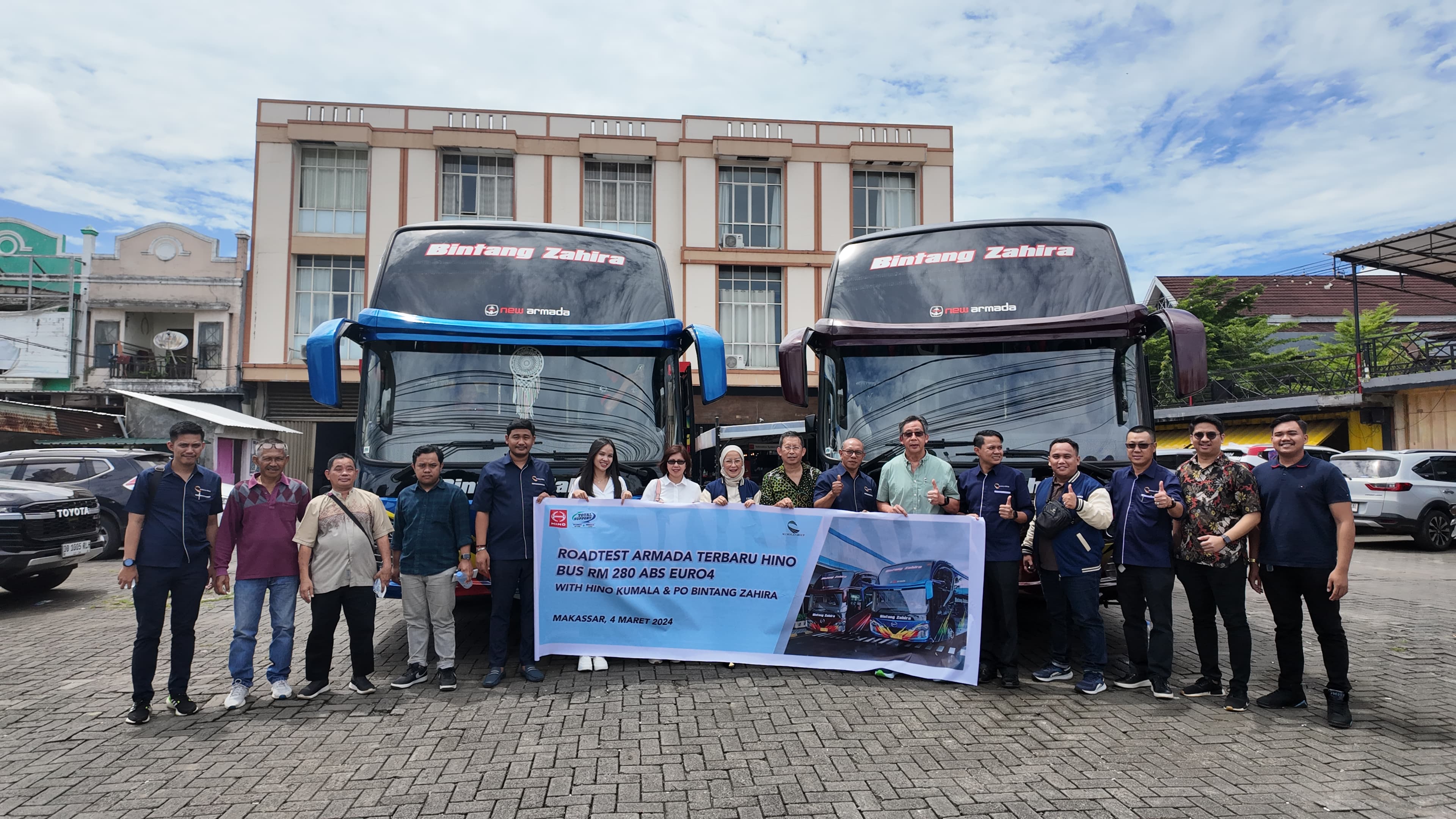 Spesifikasi Bus Hino RM 280 ABS rute Makasar - Malili