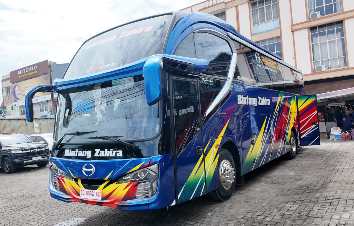 Spesifikasi Hino Bus RM 280 ABS Berbodi Skylander R22 Paling Kece Di ...