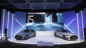 4 Kelebihan BMW i5 eDrive40 M Sport, Jakarta – Solo Tak Perlu Charge Baterai!