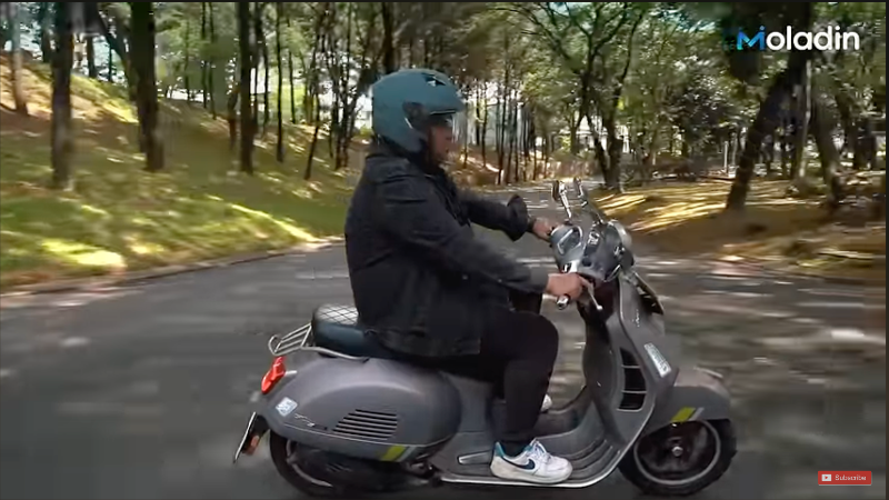 komparasi Kawasaki Ninja ZX-25R vs Vespa GTS Super Tech 300 vs Vespa Elettrica