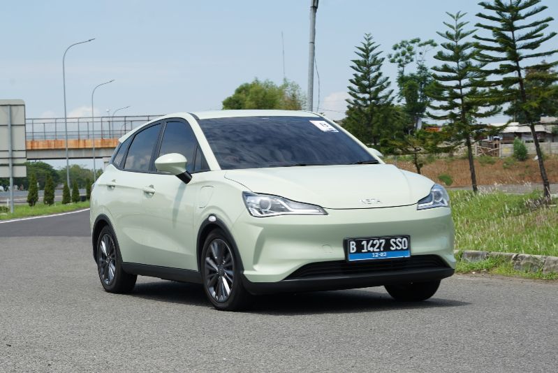 Penjualan Mobil Listrik Neta V di China