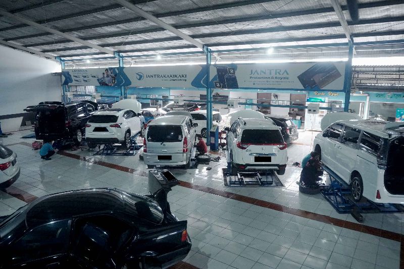 bengkel spesialis Jantrakakikaki