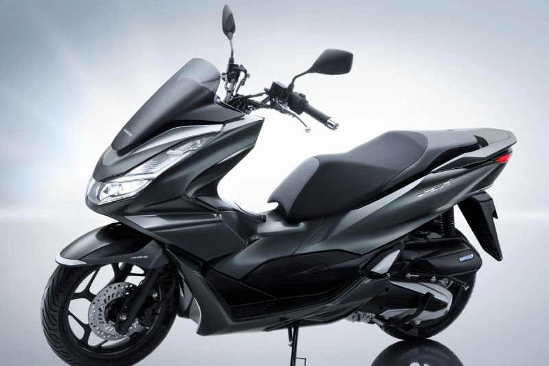 Harga dan Spesifikasi Honda PCX 2024