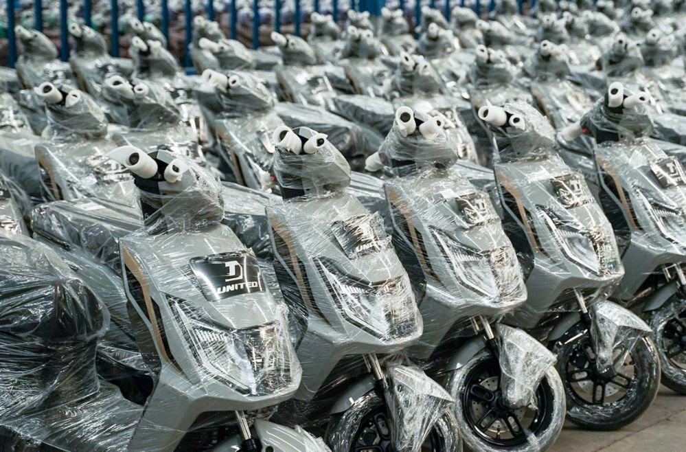 aturan pajak motor listrik