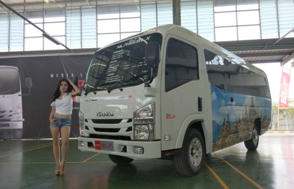 Kelebihan dan Kekurangan Isuzu Elf