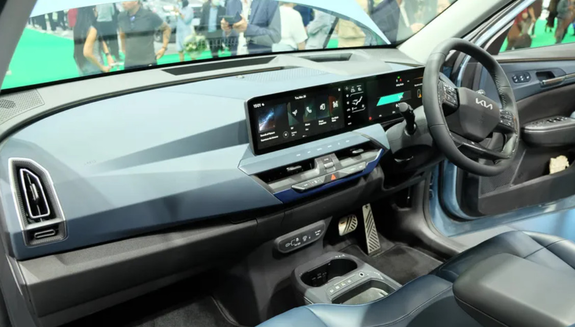 Spesifikasi Kia EV5, Jantung Penggerak dan Proyeksi Kemunculannya di Indonesia Desain kabin minimalis namun berkesan futuristik