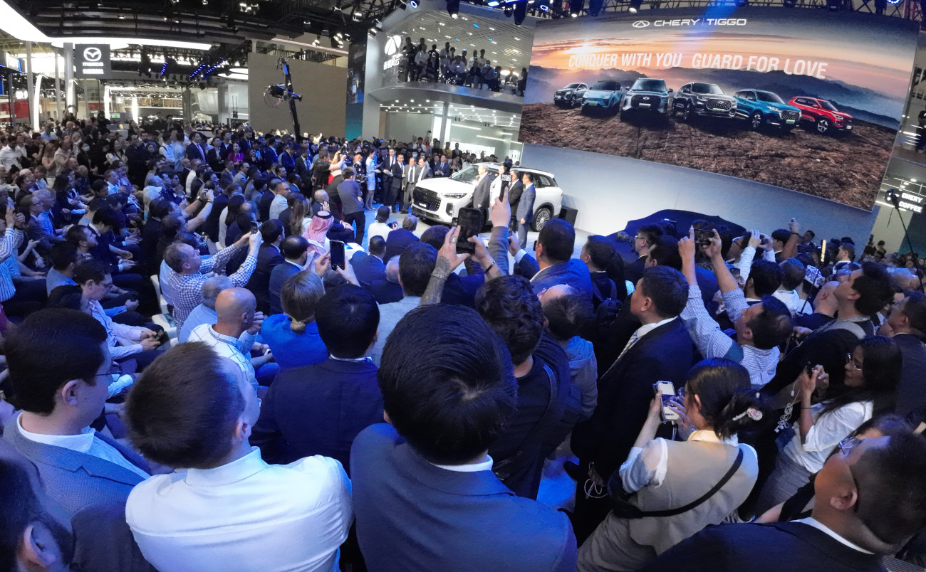 Perkenalkan Chery Tiggo9 PHEV disaksikan ratusan undangan dari 80 negara