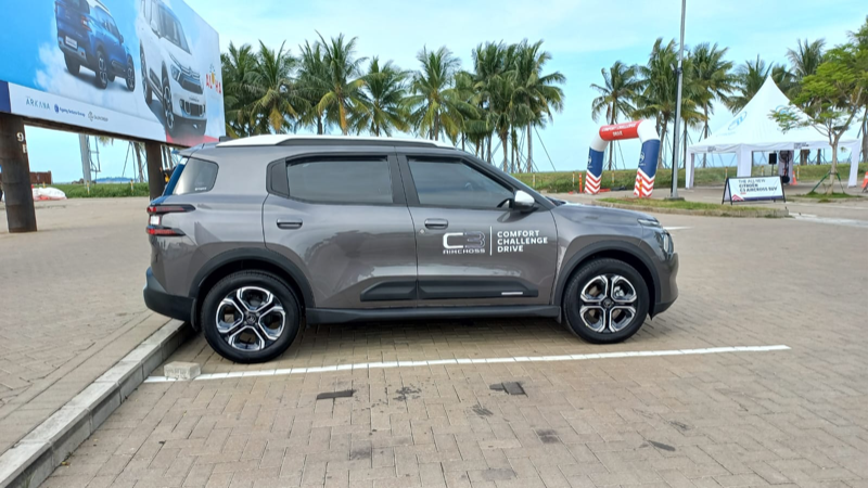 Harga Resmi Citroen C3 Aircross Lebih Murah Dari Honda BR-V, Pilihan Menarik! jok baris ketiga citroen c3 aircross