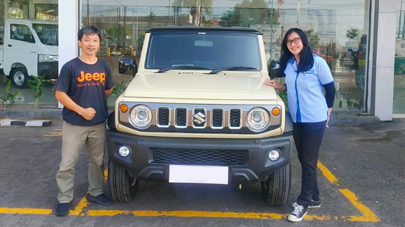 Delivery Suzuki Jimny 5-Door