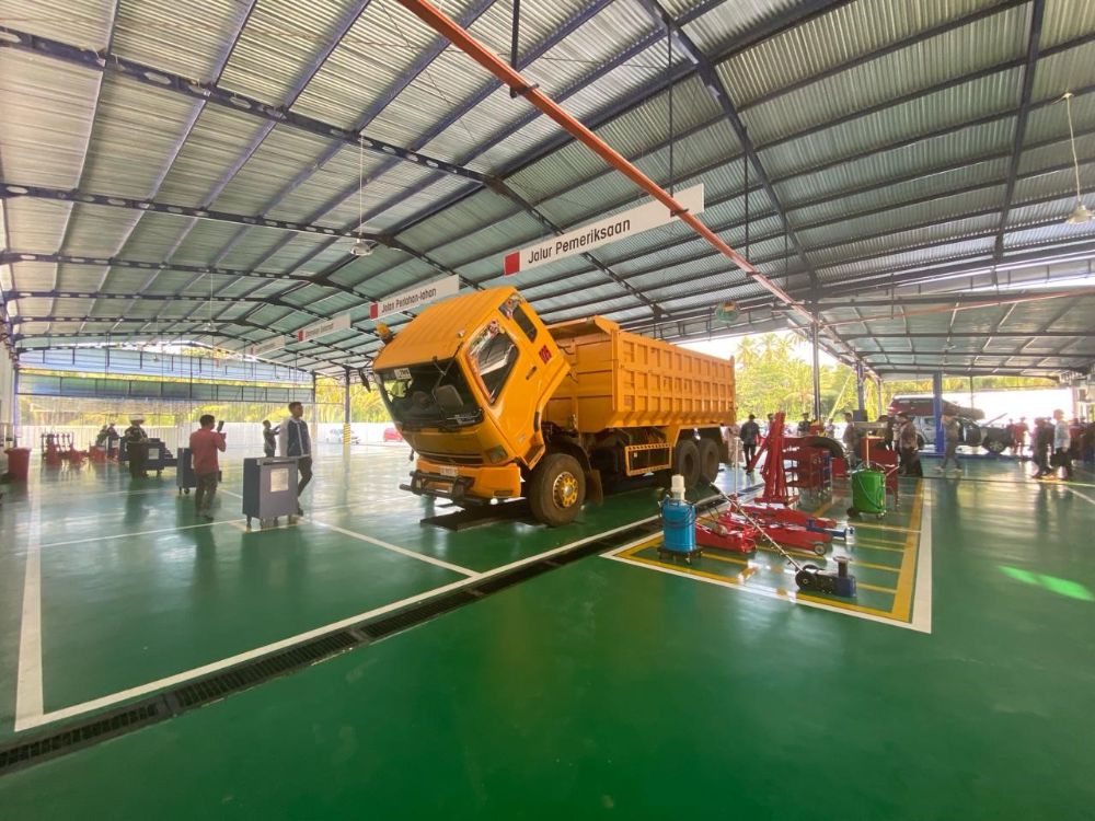 Mitsubishi Fuso Morowali