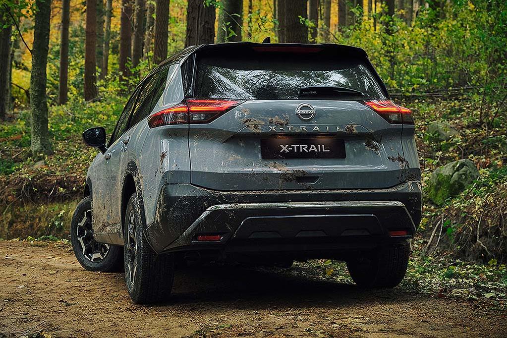 Format kabin terbagi dalam opsi 5 dan 7 penumpang