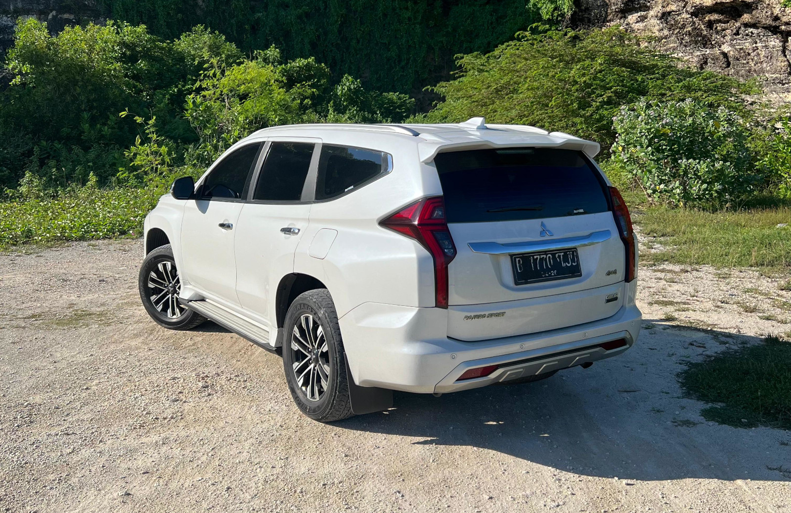 Mitsubishi New Pajero Sport Bongsor Tapi Pas untuk Pengendara Wanita pajerosport 4