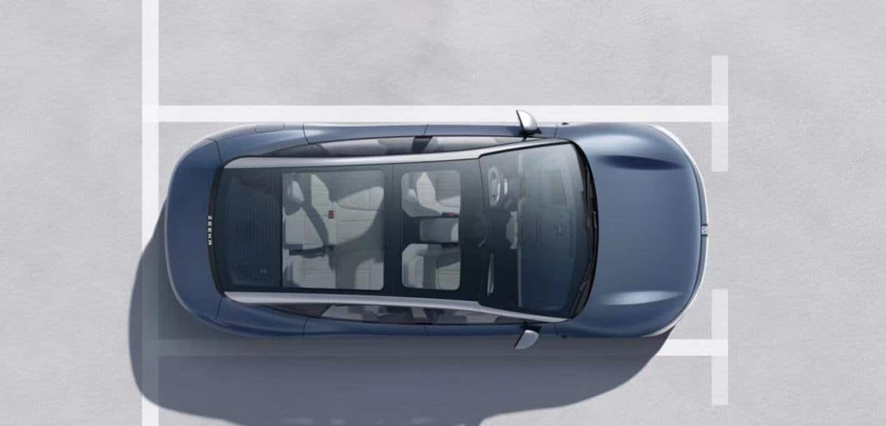 Sistem parkir otomatis Geely Zeekr 007 bisa imbangi pengemudi manusia