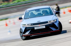 Ini Rahasia Hyundai Ioniq 5 N Begitu Nikmat Dikemudikan, Ngebut Banget!
