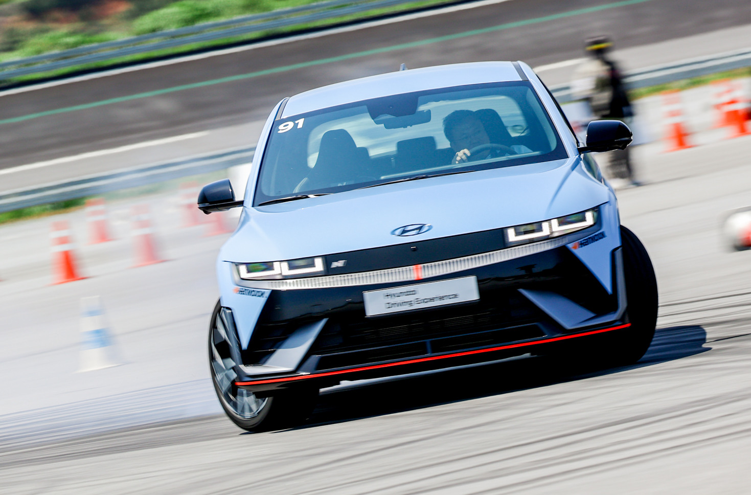 Rahasia Hyundai Ioniq 5 N siap diajak ngedrift