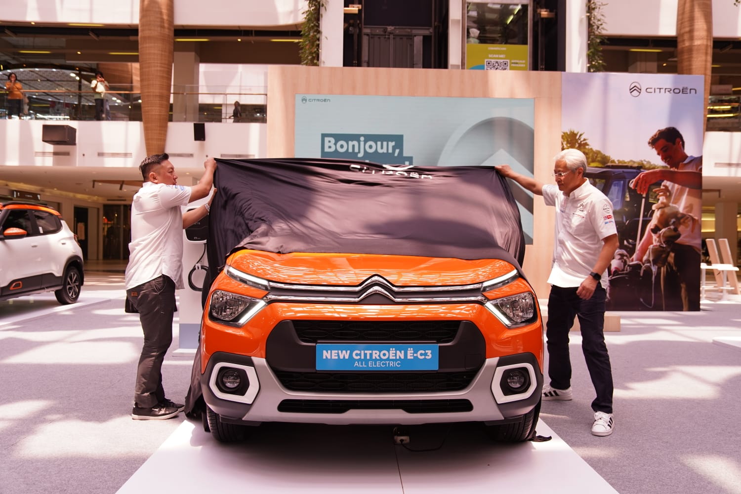Banderol Citroen e-C3 mulai Rp. 377 juta on the road Jakarta