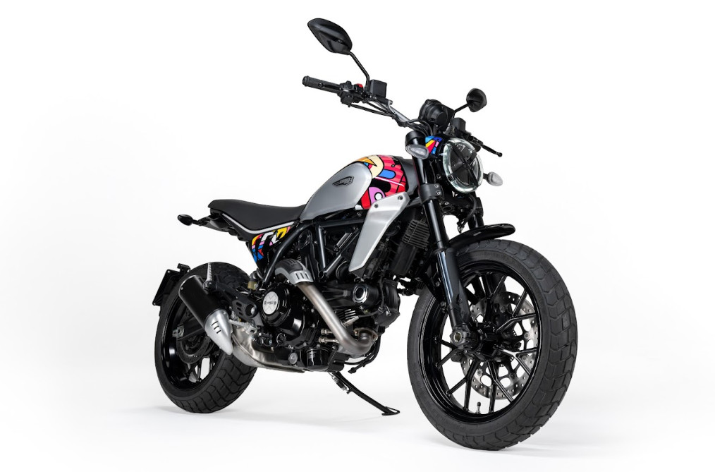 Scrambler Ducati Jadi Eksentrik Pakai Cover Kit Van Orton Design Scrambler Ducati dengan cover kit Van Orton Design cuma dibikin 50 unit