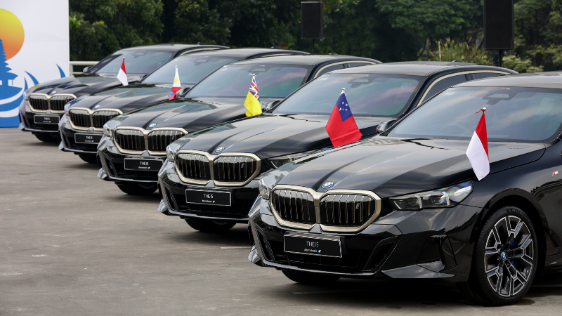 mobil listrik BMW jadi kendaraan VIP peserta World Water Forum