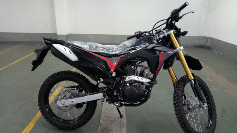 Perbedaan Honda CRF 150L, 250L dan 250 Rally, dan 1100 Africa Twin Adventure, Pilih Sesuai Selera dan Budget! Perbedaan Honda CRF