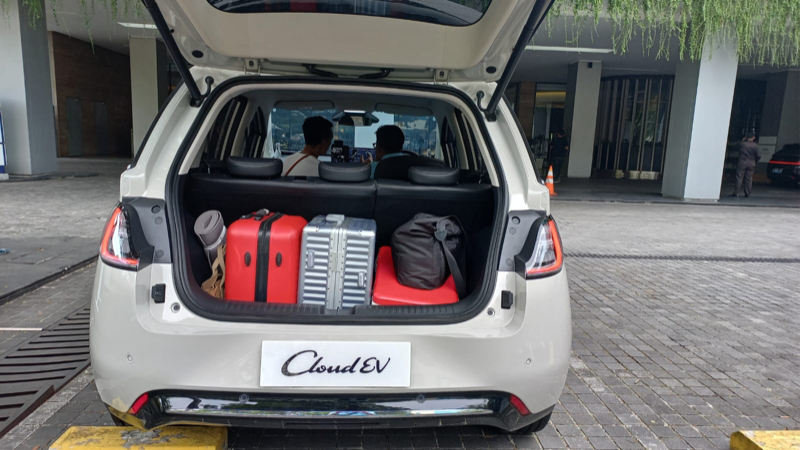 First impression Wuling Cloud EV