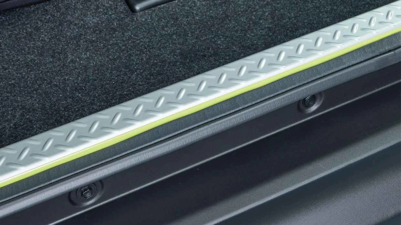 daftar lengkap aksesori jimny 5 pintu