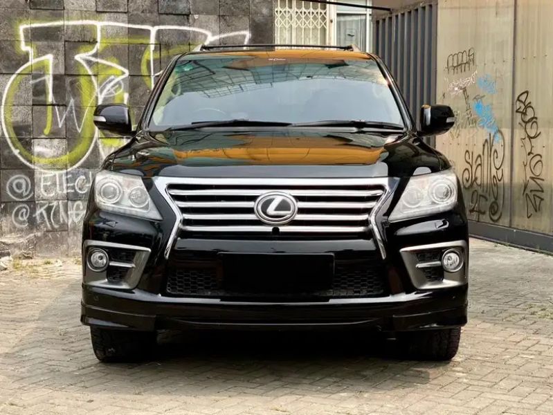 Panduan Beli Lexus LX 570 Bekas, Tetap Keren Auto Pejabat! image677