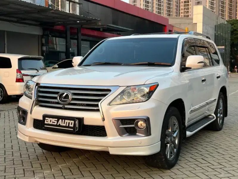 Panduan Beli Lexus LX 570 Bekas, Tetap Keren Auto Pejabat! image678
