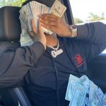 Arti Mimpi Dapat Uang, Pertanda Mau Ganti Mobil Baru? - Tuwaga